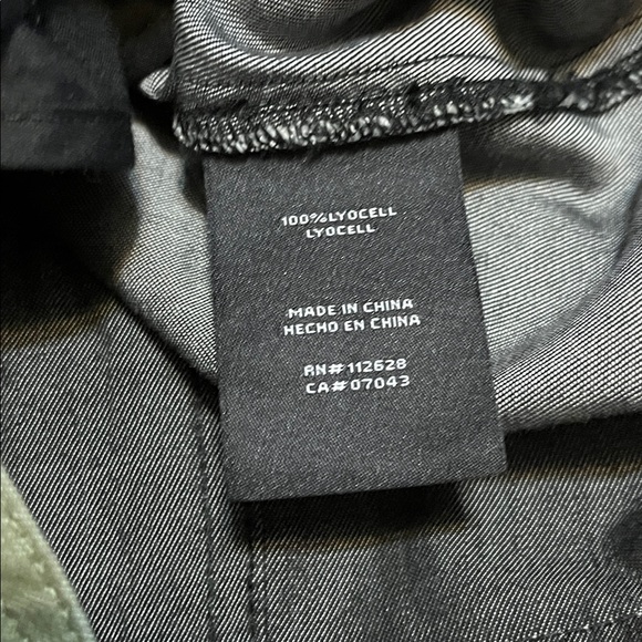 Tahari Lyocell Pintuck Jacket in Green/Black/Blue-Gray Size Medium NEW - Picture 12 of 14